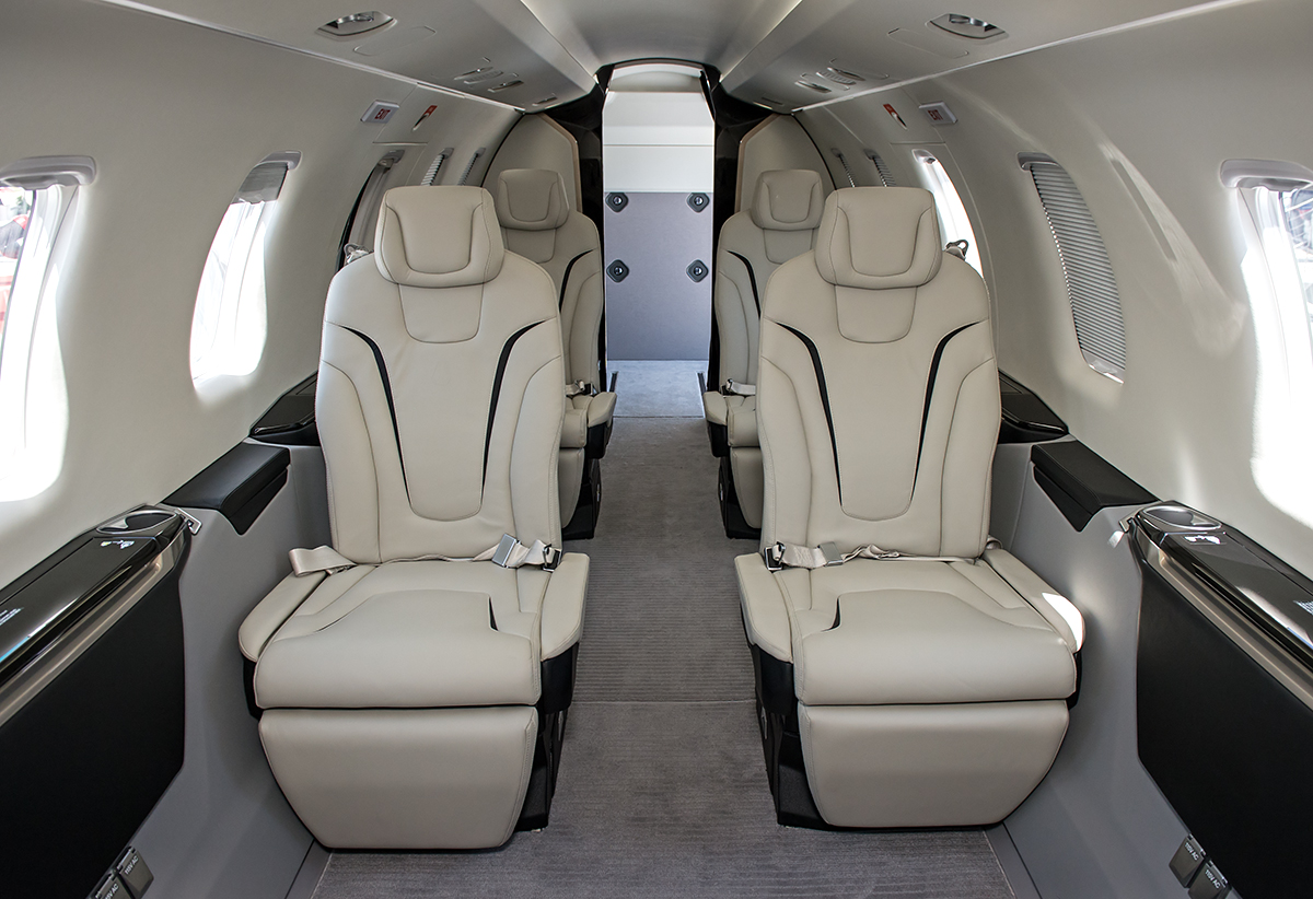 jet business Pilatus PC-24